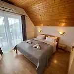 Lucky Apart Otel Hévíz