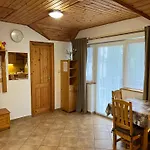 Lucky Apart Otel Hévíz