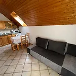 Lucky Apart Otel 4*