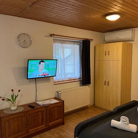 Lucky Aparthotel