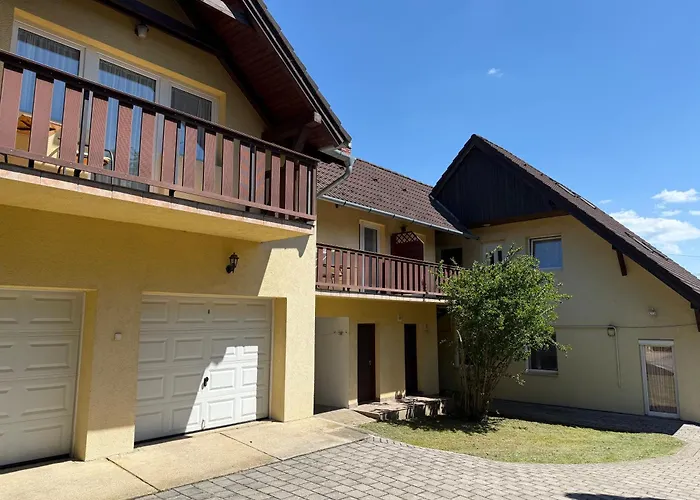 Lucky Апарт-отель Хевиз